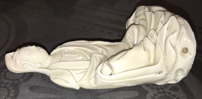 Quatre figures en porcelaine blanc de Chine de Dehua, Kangxi et post&eacute;rieur