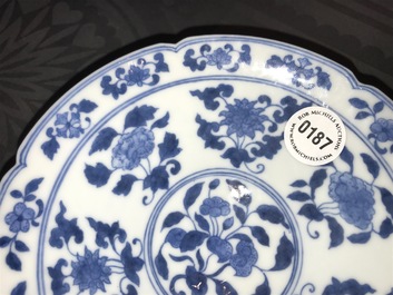 A Chinese blue and white bowl with flowers and fruits, 19th C.