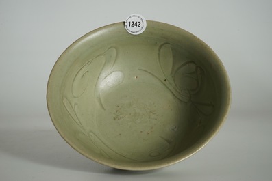 A Chinese Longquan celadon bowl with incised design, Ming