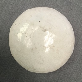 Sic bo&icirc;tes couvertes en porcelaine de Chine, Song et post&eacute;rieur