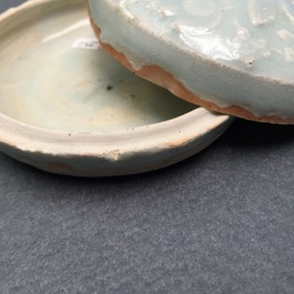 Sic bo&icirc;tes couvertes en porcelaine de Chine, Song et post&eacute;rieur