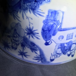 Een Chinese blauwwitte kom, een famille verte schoteltje, Kangxi en een paar Imari-stijl borden, Qianlong