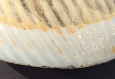 A shell-shaped Chinese famille verte dish, Kangxi