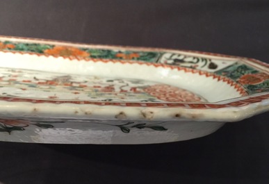 Two octagonal Chinese famille verte "Chinese wall" platters, Kangxi