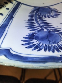 A large Chinese blue and white kraak porcelain bowl with floral design, Wanli