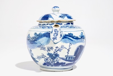 A Dutch Delft blue and white chinoiserie teapot and cover, 1st half 18th C.