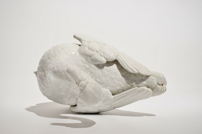 A blanc de Chine-style model of a swan, Meissen, Germany, 18th C.