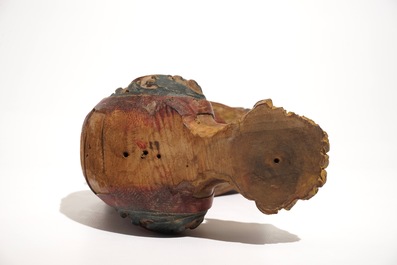Un &eacute;l&eacute;ment de support en bois sculpt&eacute; et polychrom&eacute; en forme de satyre, Pays-Bas, 17&egrave;me