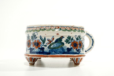 A Dutch Delft cashmire palette cruet set for oil and vinegar, 17/18th C.