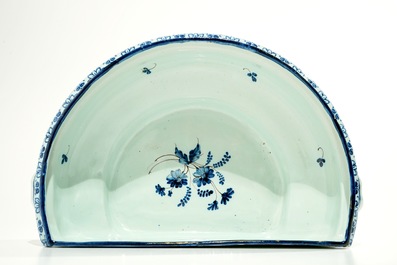 A blue and white French faience Delft style wall fountain and basin, Bourg-la-Reine, dated 1890