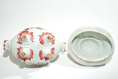 A French faience de l'Est tureen and cover on stand, 19th C.
