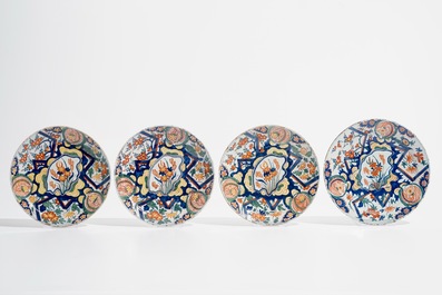 Eight Dutch Delft polychrome "lightning" plates, 17/18th C.