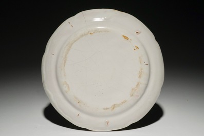 A French faience de l'Est plate with a bear, Les Islettes or Moustiers, 18th C.