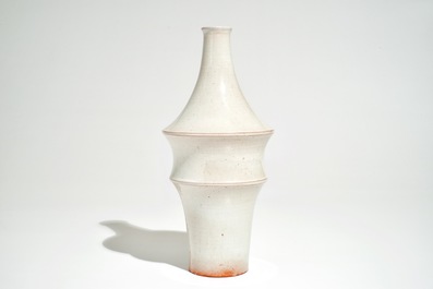 A modernist cream-white glazed vase, Perignem, 2nd half 20th C.
