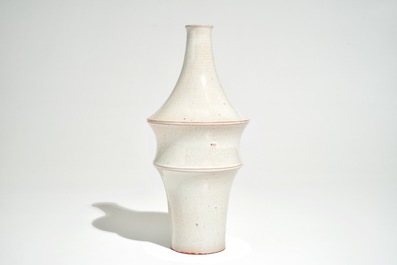 A modernist cream-white glazed vase, Perignem, 2nd half 20th C.
