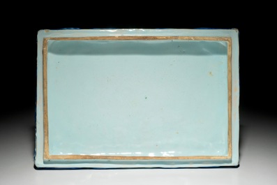 A rectangular Dutch Delft blue and white box and cover, 19th C.