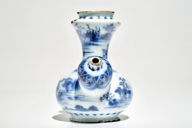 A Dutch Delft blue and white chinoiserie kendi, 2nd half 17th C.