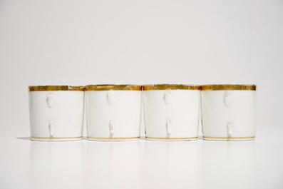 A 29-piece Paris porcelain Empire coffee service with various animals, 1st half 19th C.
