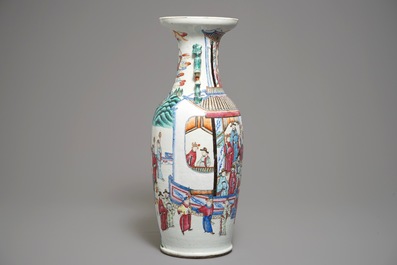 A Chinese famille rose vase with circular court scene design, 19th C.