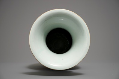 A Chinese famille rose two-sided design vase, 19/20th C.
