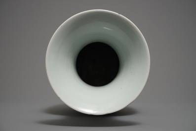 A Chinese famille rose two-sided design vase, 19/20th C.