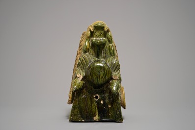 A Chinese roof tile shaped as a dragon's head, 19th C.