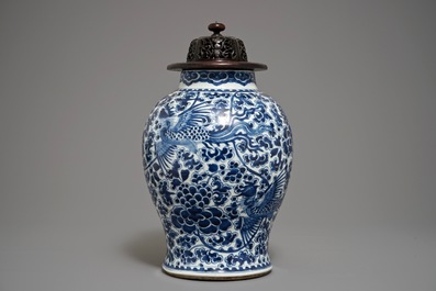 A Chinese blue and white "Phoenix" vase, Kangxi