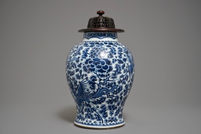 A Chinese blue and white "Phoenix" vase, Kangxi