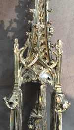 Een verguld zilveren monstrans met inlegwerk van half-edelstenen, gedateerd 1614