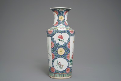 A Chinese famille rose Yongzheng-style rouleau vase, 19/20th C.