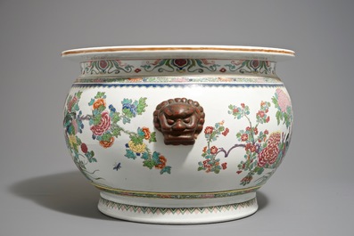 A large round famille rose style jardini&egrave;re, Samson, Paris, 19th C.