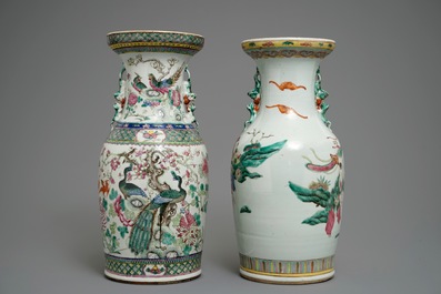Twee Chinese famille rose vazen, 19e eeuw
