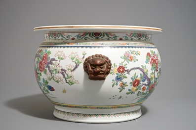 A large round famille rose style jardini&egrave;re, Samson, Paris, 19th C.