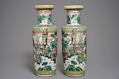 A pair of Chinese famille verte rouleau vases, 19th C.