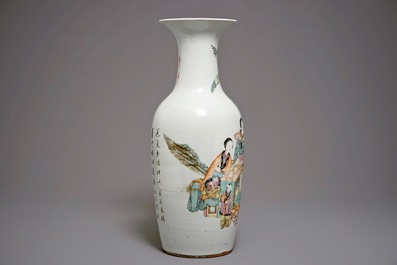 A large Chinese qianjiang cai vase with ladies in a garden, 19/20th C.