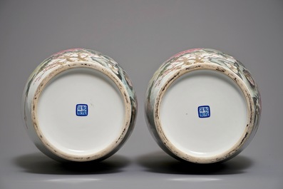 A pair of fine large Chinese famille rose peacock vases, Republic, 20th C.