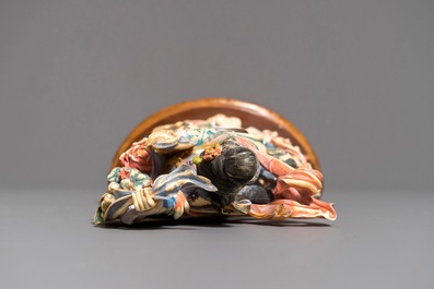 A Chinese polychrome carved ivory figure of Magu on wooden base, 1st half 20th C.