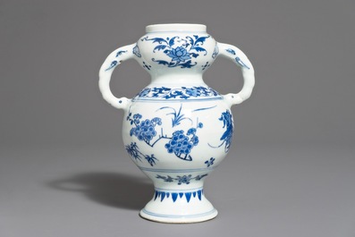 Een Chinese blauwwitte vaas met olifantenoren, Transitie periode