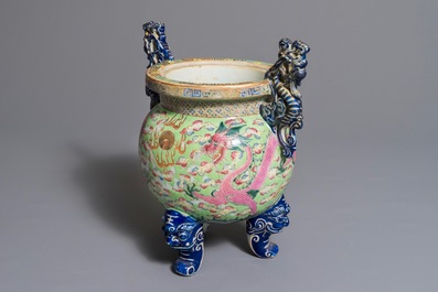 A large Chinese famille rose lime-green-ground incense burner with dragons, 19th C.