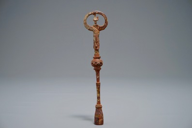 A Chinese gilt and silvered bronze winding key for a qin, Han or later