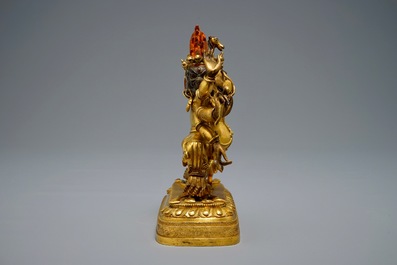 Une figure de Yamantaka en bronze dor&eacute;, Sino-Tibet ou N&eacute;pal, 19/20&egrave;me