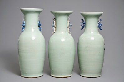 Drie Chinese vazen met blauwwit decor op celadon fondkleur, 19/20e eeuw