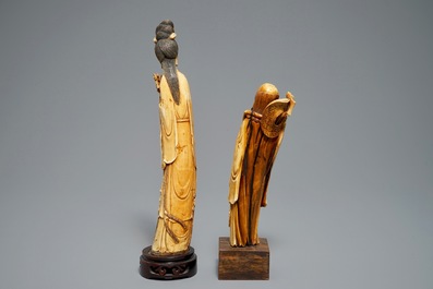 Two Chinese carved ivory figures on wooden bases, 18/19th C.