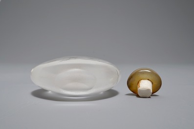 A tall Chinese inside-painted glass snuff bottle, 20th C.