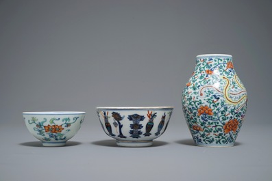 Two Chinese doucai bowls and a vase, Yongzheng and Guangxu marks, 19/20th C.