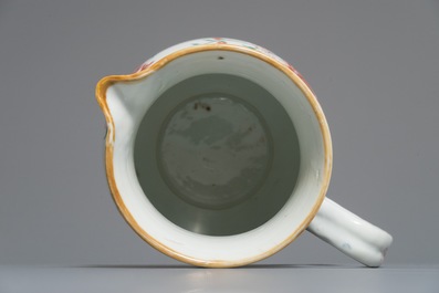 A Chinese famille rose ewer with floral design, Yongzheng