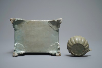 A Chinese celadon jardini&egrave;re and a Korean dragon-handle cup, 19th C.