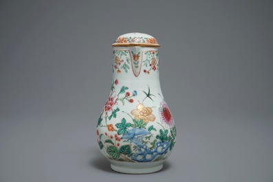 A Chinese famille rose ewer and basin with floral design, Qianlong
