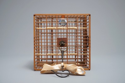 A Chinese wooden bird cage with ivory and porcelain ornaments, 19/20th C.