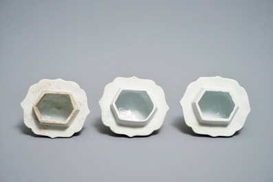 A Chinese famille verte five-piece garniture with floral design , Kangxi